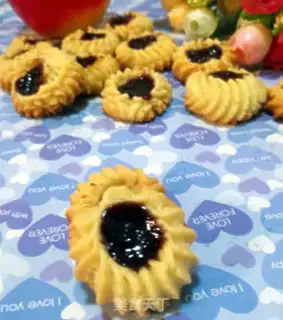 Make Blueberry jam cookies step 6