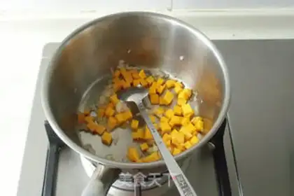 Make Shrimp pumpkin soup step 6