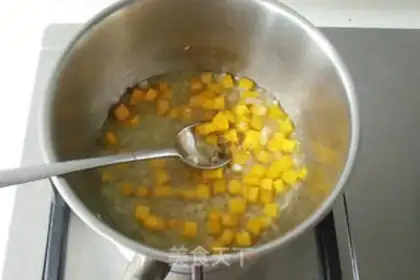 Make Shrimp pumpkin soup step 7