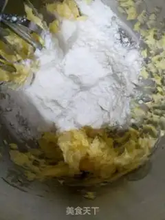 Make Color button cookies step 2