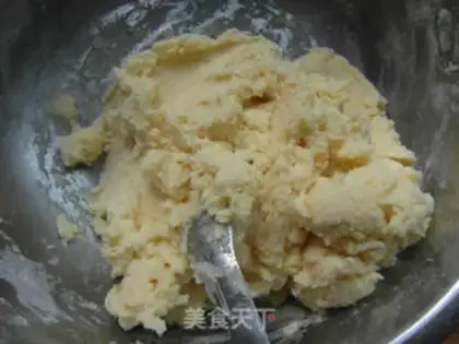 Make Egg yolk ball step 5