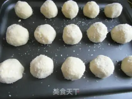 Make Egg yolk ball step 8