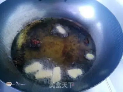 Make Secret spicy oil pouring spicy step 6