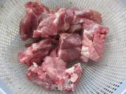Make Corn boiled ribs step 3