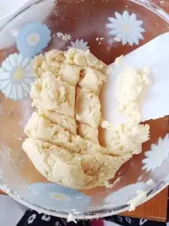 Make Chocolate candy cookies step 3