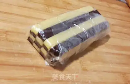 Make Chess cookies step 7