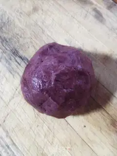 Make A red-coloured cookie step 5