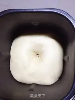 Make Almond sugar bread step 5
