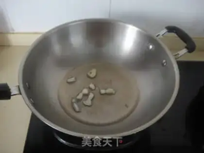 Make Red-burned old cucumber step 2