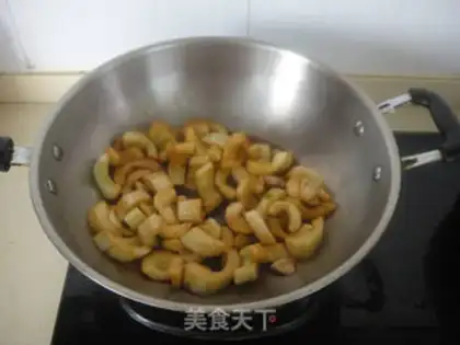 Make Red-burned old cucumber step 4