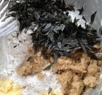 Make Seaweed pine crackers step 6