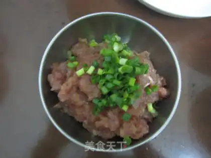Make Crystal meat rolls step 6