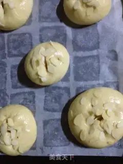 Make Almond sugar bread step 11