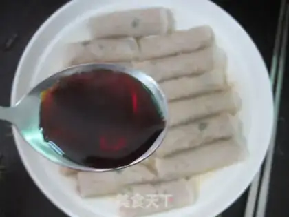 Make Crystal meat rolls step 10
