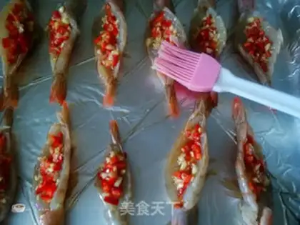 Make Garlic on the back shrimp step 7
