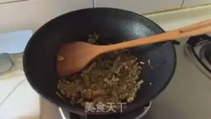 Make Spicy eggs step 5