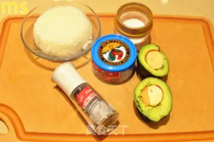 Make Cream and tuna step 0