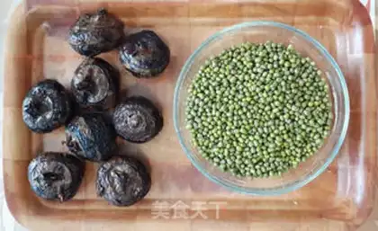 Make Green bean and horse hoof candy step 0