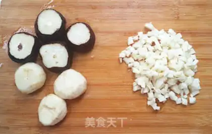 Make Green bean and horse hoof candy step 1