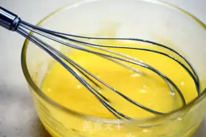 Make A hive cake step 2