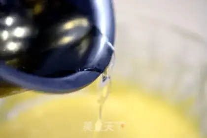 Make A hive cake step 5