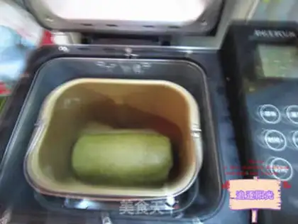Make Panda bread step 12