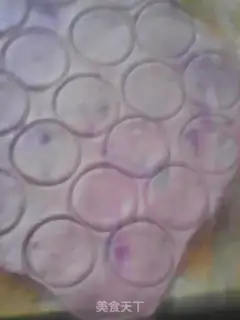 Make Chip rose cookies step 2
