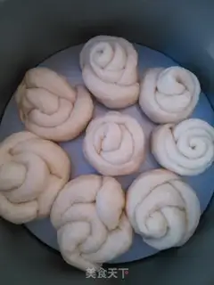 Make Rose bread step 8
