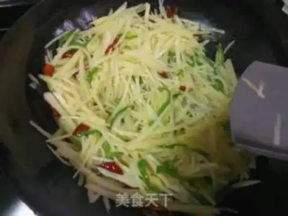 Make Spicy potatoes step 4