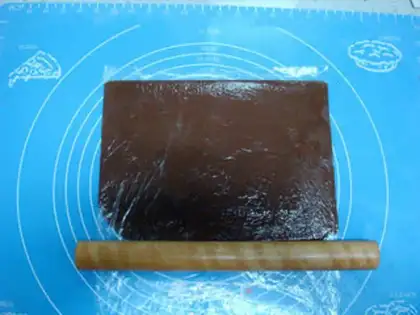 Make Snowhouse cookies step 7