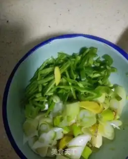 Make Garlic back shrimp step 1