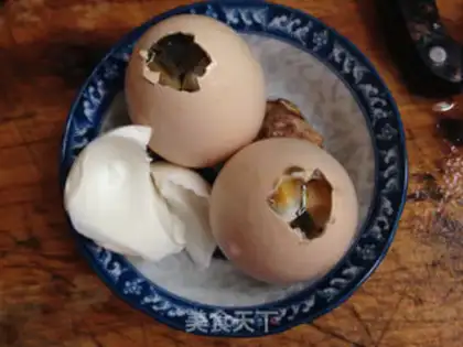 Make Fancy turns to eggs - three colored eggs step 3