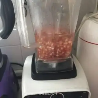 Make Honey pomegranate juice step 4