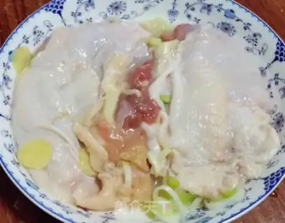 Make Take the chicken roll step 1