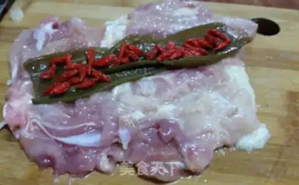 Make Take the chicken roll step 4