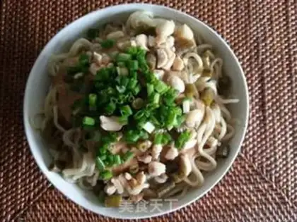 Make Hot dry noodles step 5