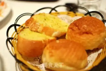 Make Sweet, soft pineapple buns step 7