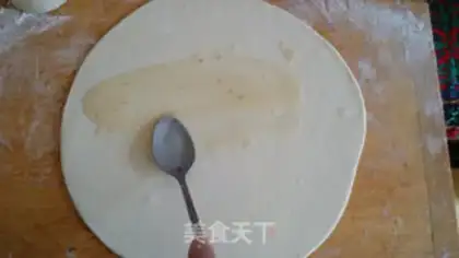 Make Hand grab cake step 5
