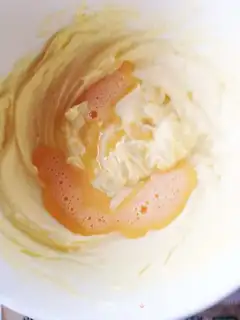 Make Tea year wheel cookies step 1