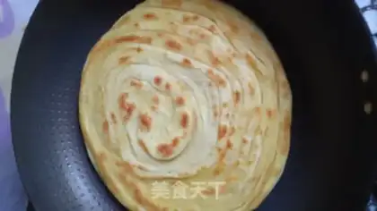 Make Hand grab cake step 9