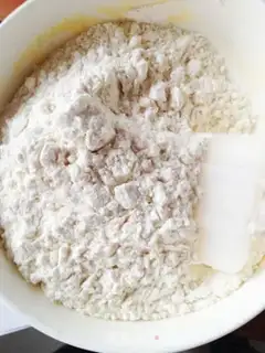 Make Tea year wheel cookies step 2