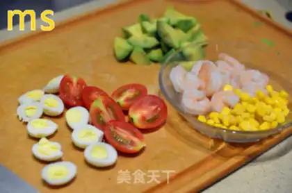 Make Cream shrimp salad step 1