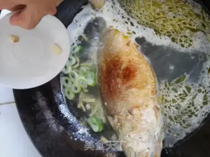Make Big yellow fish step 4