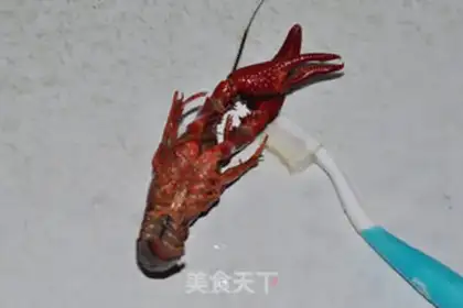 Make Spicy lobster step 0
