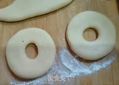 Make Traditional donuts step 5