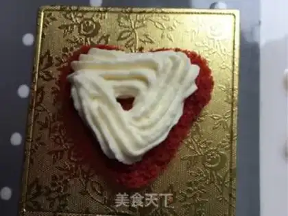 Make Heart velvet cream cake step 13