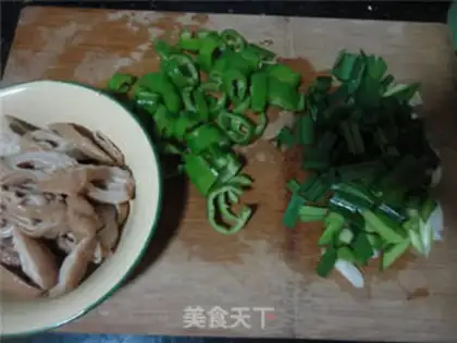 Make Garlic intestines step 1