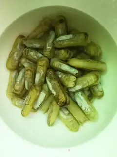 Make Garlic toast step 0