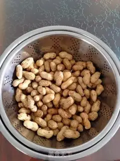 Make Cook peanuts step 0