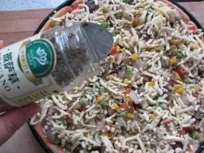 Make Weenie pizza step 17